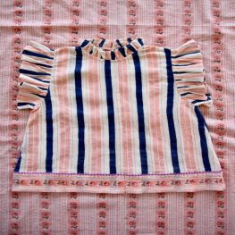 Top with Border Print Big Stripe